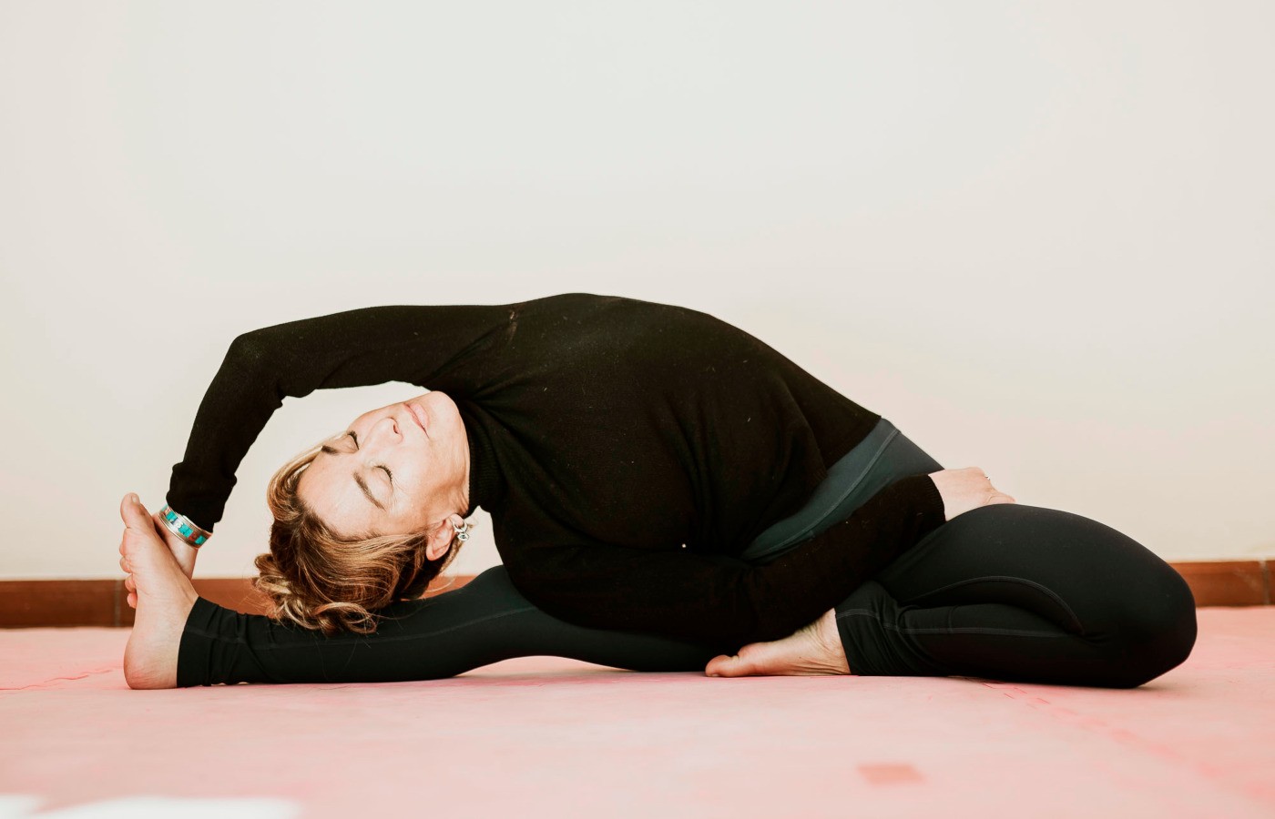benefici dello yoga sul miglioramento della digestione